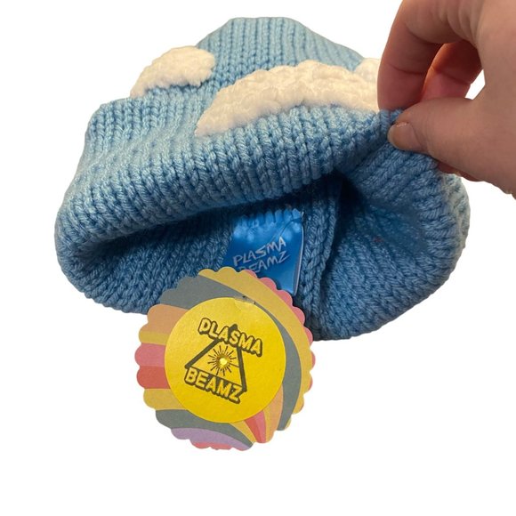 Plasma Beamz Hand Knitted Head in the Clouds Beanie - Picture 10 of 11